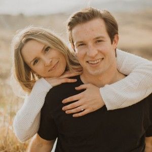 Meet your Posher, Bobbie